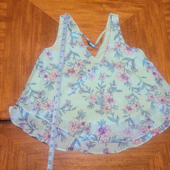 Decree Chiffon Mint Green Floral Sleeveless Top - Picture 10 of 11